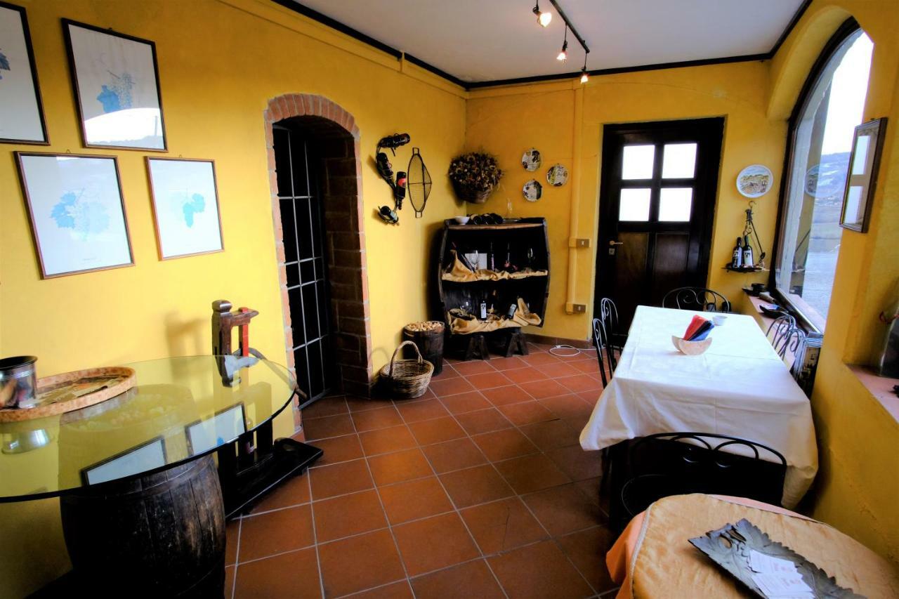 Casavacanzedezza Montecalvo Versiggia Exterior foto
